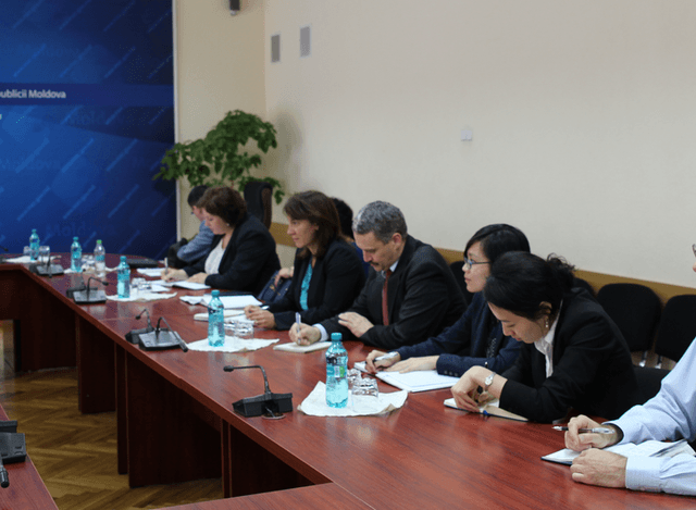 Ministerul Economiei a prezentat Misiunii FMI situația macroeconomică în Moldova în opt luni ale anului 2015