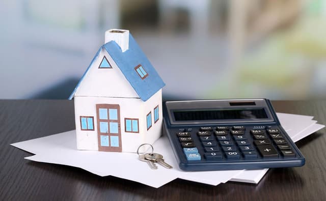 15 august – data limită a primului termen de achitare a impozitului pe bunurile imobiliare