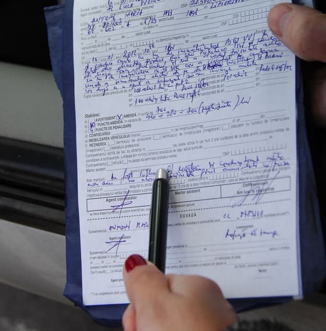 Sancționarea imixtiunii în activitatea agentului constatator