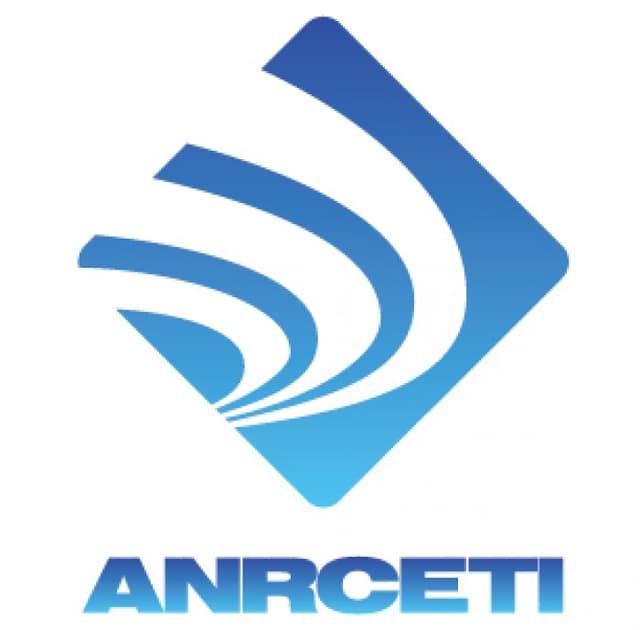 Piaţa serviciilor de acces la Internet mobil şi fix şi-a menţinut tendinţa ascendentă şi în primul semestru