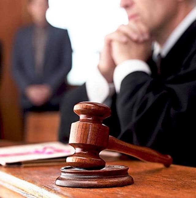 Об исчислении взносов обязательного страхования от заработной платы, начисленной по решению суда