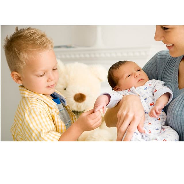 Об основе для исчисления размера пособий по материнству и по уходу за ребенком при полном отсутствии застрахованного дохода за расчетный период