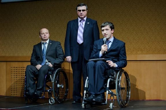 Facilitățile acordate la sigurarea socială de stat a persoanelor cu dizabilităţi severe, accentuate ori medii