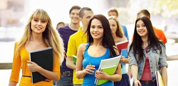 Elevii sunt invitaţi să devină membri ai Consiliului Naţional al Elevilor