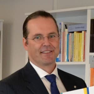 Почему ФРС должна отложить повышение ставки