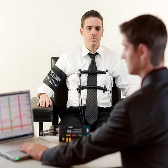 Testarea la poligraf şi rezultatele ei nu sunt definitorii pentru cariera candidaților  la ANI