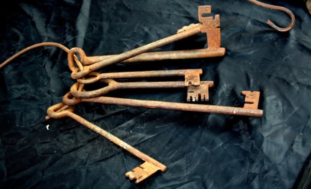 Джонатан Ветцель, Чарльз С. Лэйвен: Новые рубежи доступного жилья