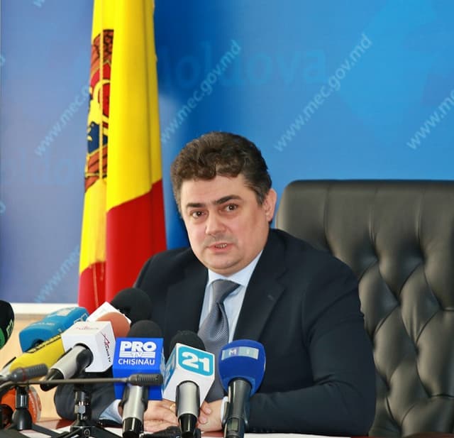 Octavian Calmîc: Companiile din România manifestă interes faţă de sectorul energetic din Moldova
