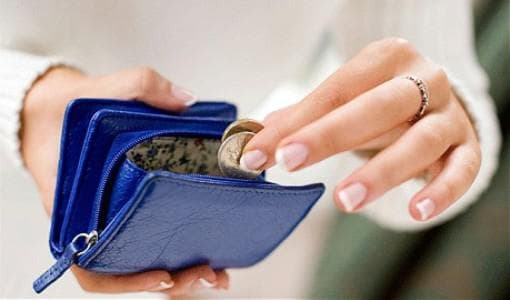 Veniturile şi cheltuielile populaţiei în trimestrul III anul 2014