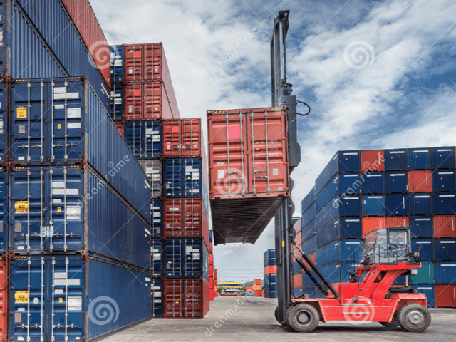 Exportul de mărfuri moldoveneşti în containere prin portul Giurgiuleşti a crescut cu 20%