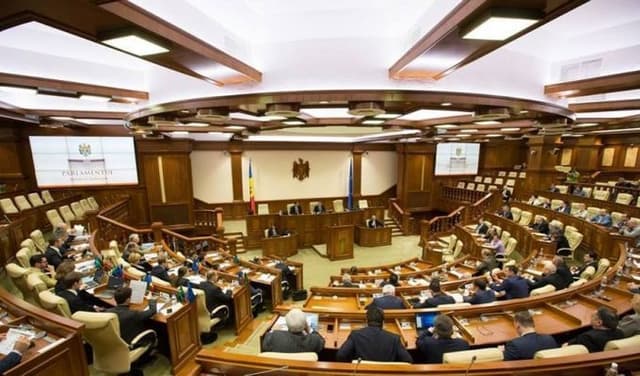 Pachetul minim de servicii sociale, finanțat prin transferuri cu destinație specială