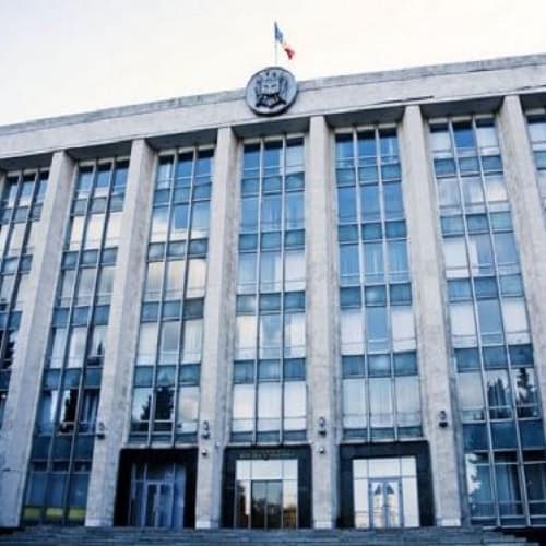 Guvernul anunță măsuri de susținere pentru agricultori