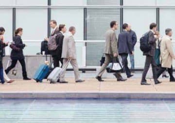 Двум компаниям продлили срок уплаты НДС и таможенной пошлины