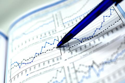 Ce sugerează ultimele tendințe ale economiei moldovenești și care sunt riscurile imediate?