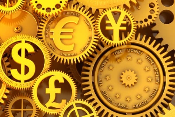 Возвращение бюджетной политики