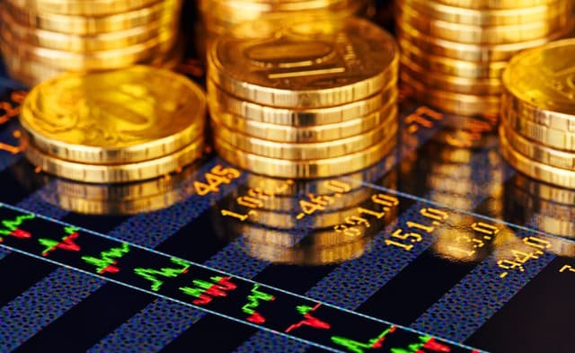 Cifra de afaceri în comerţ şi servicii în anul 2021