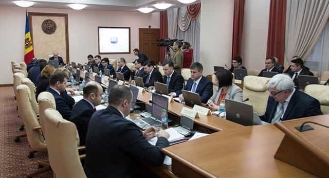 Министры станут политическими фигурами