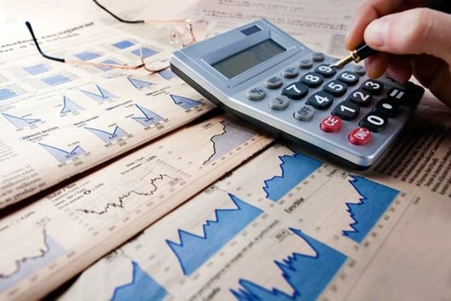 Поправки в бюджетные документы вступили в силу