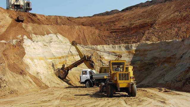 Calculul și contabilizarea taxelor pentru resursele minerale