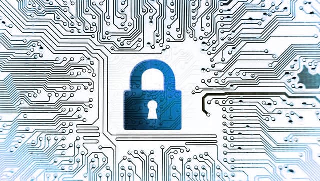 Protecția datelor cu caracter personal sau GDPR?