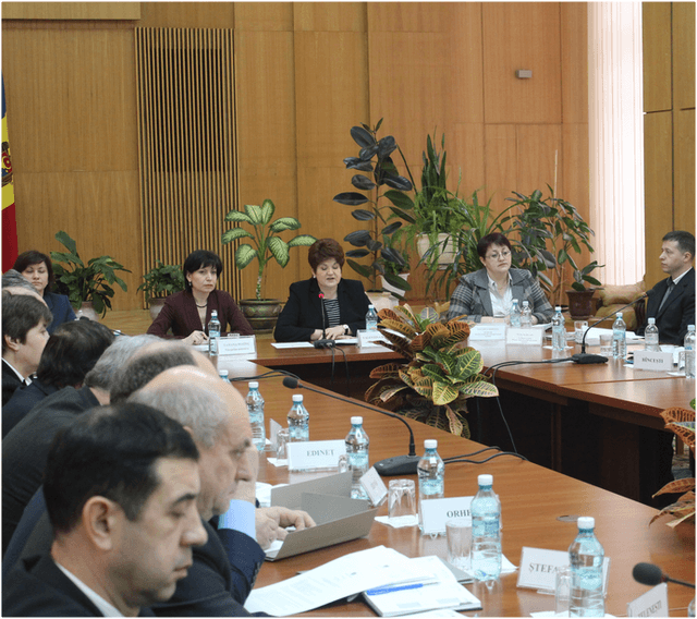 Reforma în domeniul asistenţei sociale, în premieră, a fost discutată în cadrul unei Conferinţe Naţionale a clasei politice din ţară