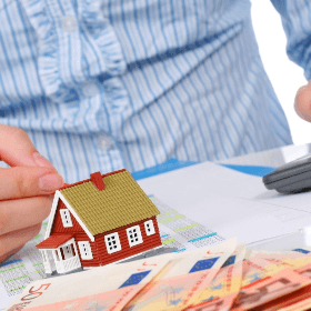 Încasările la impozitul pe venit de la persoanele fizice care transmit în locațiune bunuri imobile, în creștere cu peste 40%