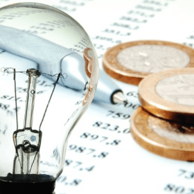 ANRE a micșorat prețurile reglementate pentru furnizarea energiei electrice