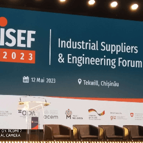 Dezvoltarea industriei autohtone: ce programe și facilități se propun antreprenorilor