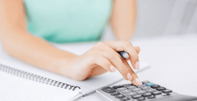 Are dreptul salariata la reluarea activității de muncă în perioada concediului postnatal?