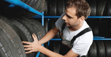 Anvelopele procurate separat de mijloacele de transport și comercializate ulterior. Consecințe fiscale