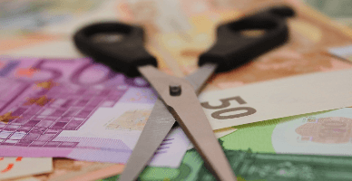 Ce entități fac parte din sectorul de creditare nebancară?