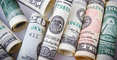 Cererea netă de valută din partea agenților economici a crescut în luna august 2024 cu circa 6%