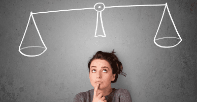 Какую годовую налоговую декларацию должна представлять Ассоциация совладельцев в кондоминиуме - ONG17 или VEN12?