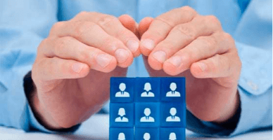 Работодатель обеспечивает добровольное страхование работников от несчастных случаев на основании договора со страховой компанией: ОГСС и ОМС 