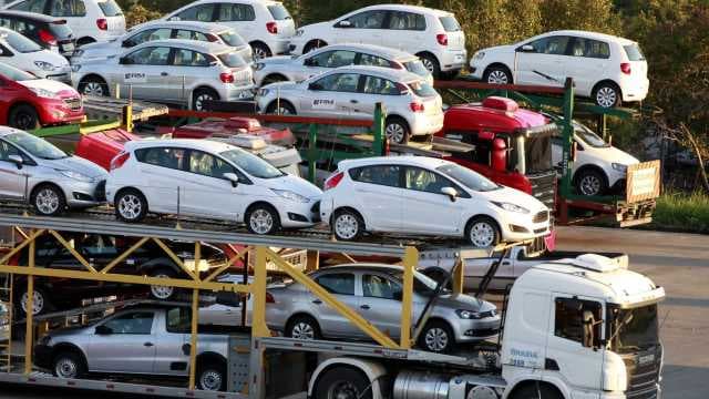 BNS: Costul maşinilor întroduse în Moldova anul trecut constituie $77 mil.