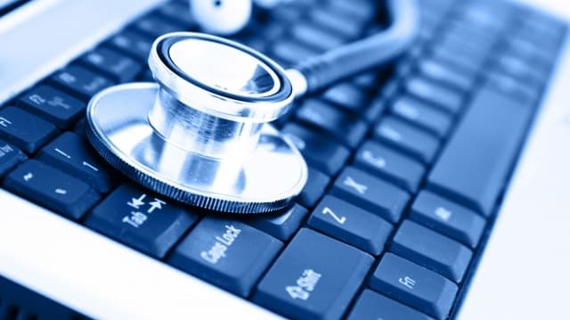 Programarea la serviciile medicale va putea fi efectuată online