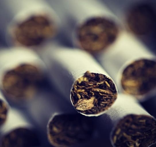 Se scumpesc țigaretele